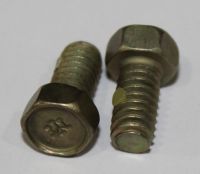 Carburetor Choke Bolts 1970-71 4bbl