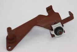 Throttle Cable Bracket 1967-70 383 4 BBL