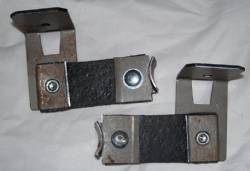 Exhaust Pipe Hangers 1968-70 B-Body W/O Tips