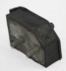Right Side Motor Mount 1963-65 B-Body Big Block, 1964-71 426 Hemi