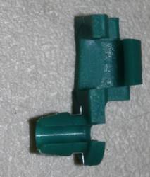 Left Door Lock Rod Clip 1971-72